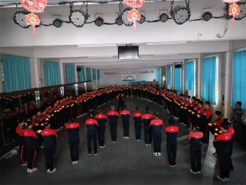 别让厌学情绪毁了孩子！专业方法，助力孩子蜕变！
