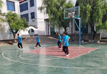 孩子叛逆厌学，根源或在过度操心？解救方法来了！