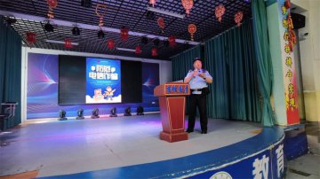从“不想学”到“主动学”！李锋教育有妙招！