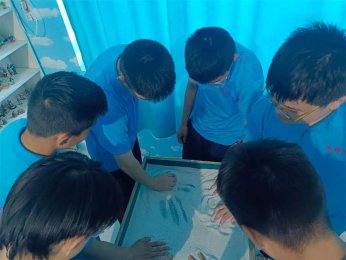 拨开青春迷雾，共赴成长盛宴——青少年心理成长与综合素养提升之路