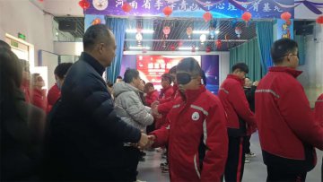 孩子沉迷游戏难自控？读懂内心缺口、避开雷区、转变角色来助力