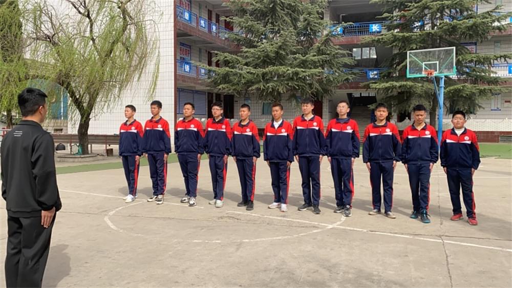 别让过度保护“拖后腿”！孩子易病抗挫差这样搞定！_www.hnlfjy.com.cn