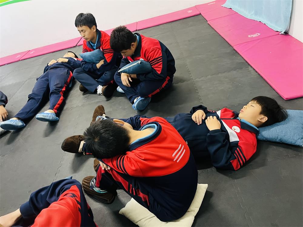 李锋教育2025年11月第4周:用爱浇灌,用活动滋养,助力孩子心灵成长! 李锋教育2025年11月第4周:用爱浇灌,用活动滋养,助力孩子心灵成长!_www.hnlfjy.com.cn