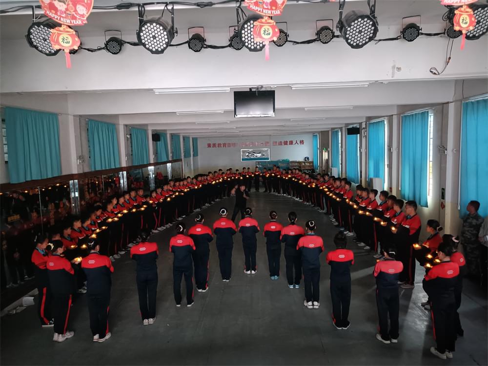 孩子叛逆没完没了?“育儿智囊库”带你了解三个叛逆期真相! 孩子叛逆没完没了?“育儿智囊库”带你了解三个叛逆期真相!_www.hnlfjy.com.cn